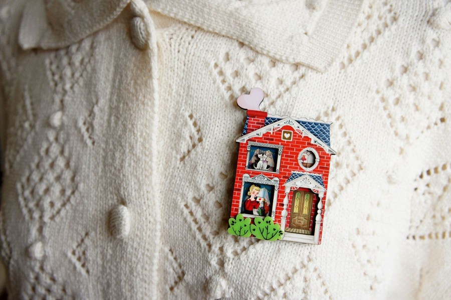 Jewellery Laliblue | Valentine'S House Brooch By Laliblue