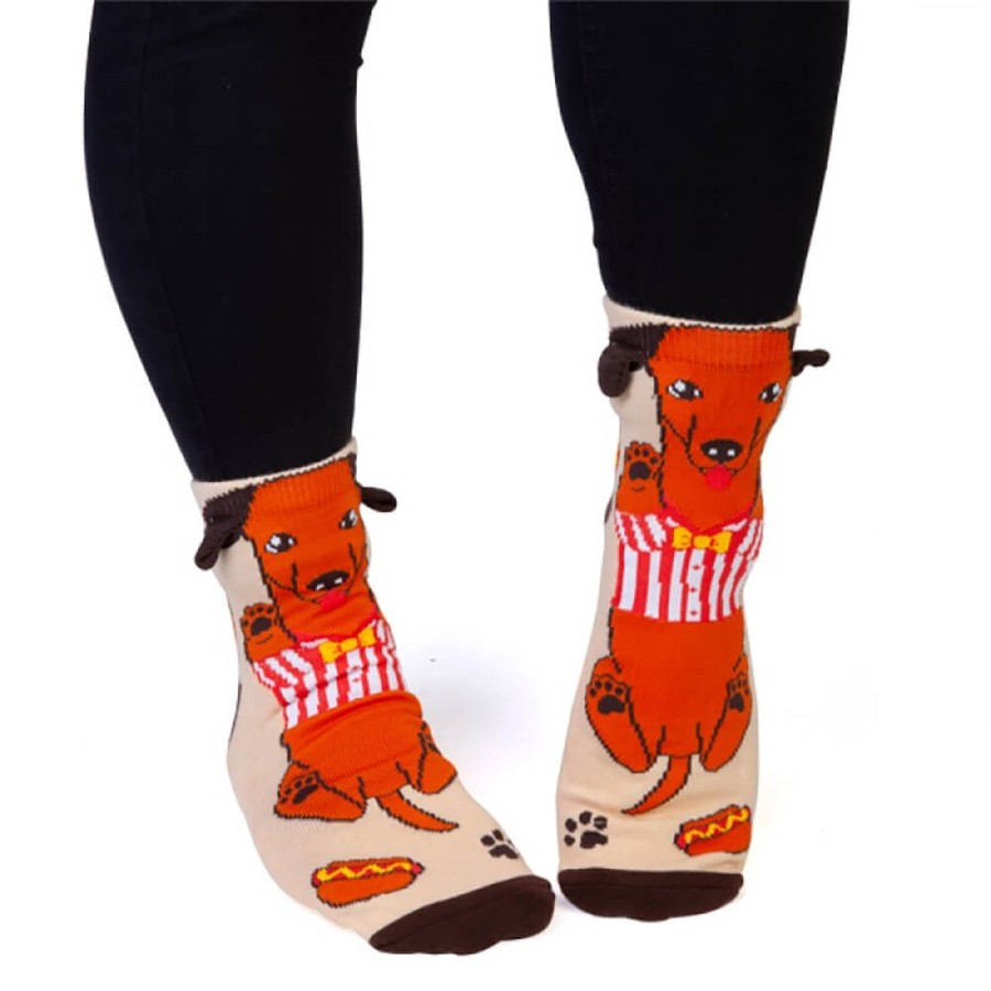 Homestyle MDI | Feet Speak Socks Sausage Dog